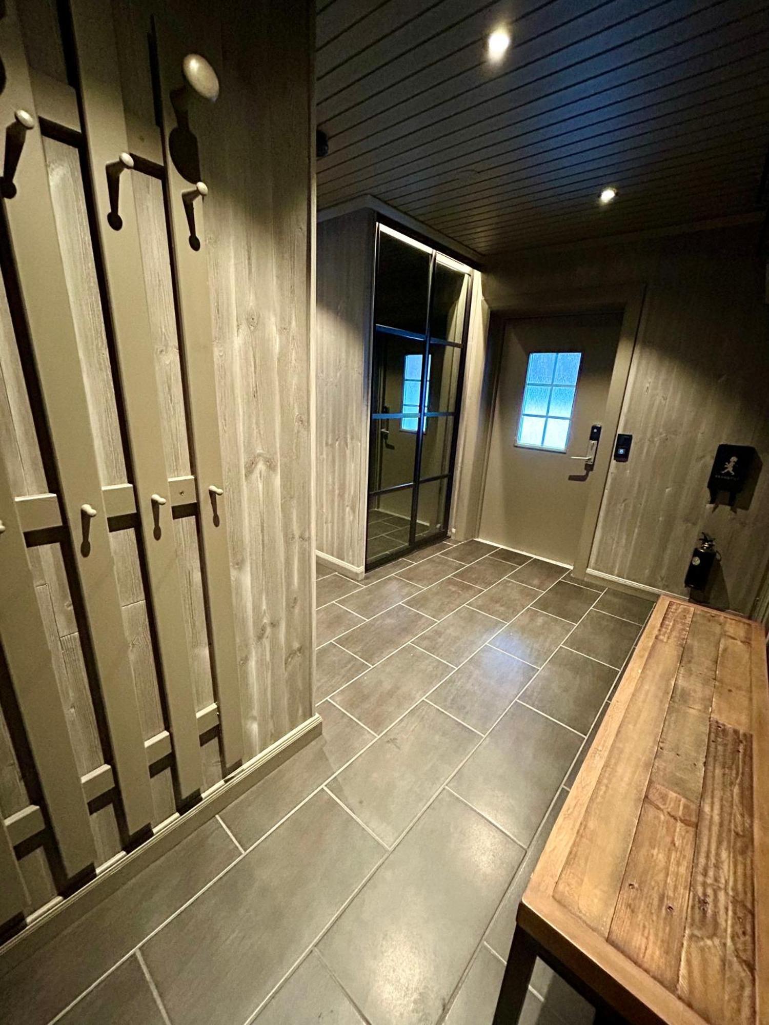 Nymon Mountain Lodge Stoten Luaran gambar