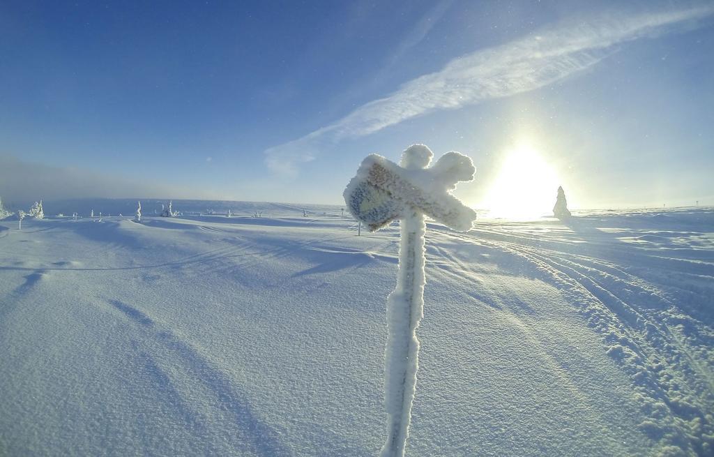 Nymon Mountain Lodge Stoten Luaran gambar
